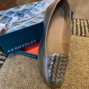 Areosole Flats NWT